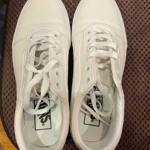 Vans Old Skool-White Sneakers